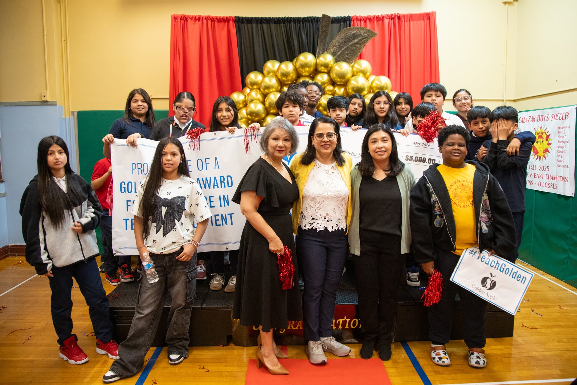 Salazar Elementary group photo