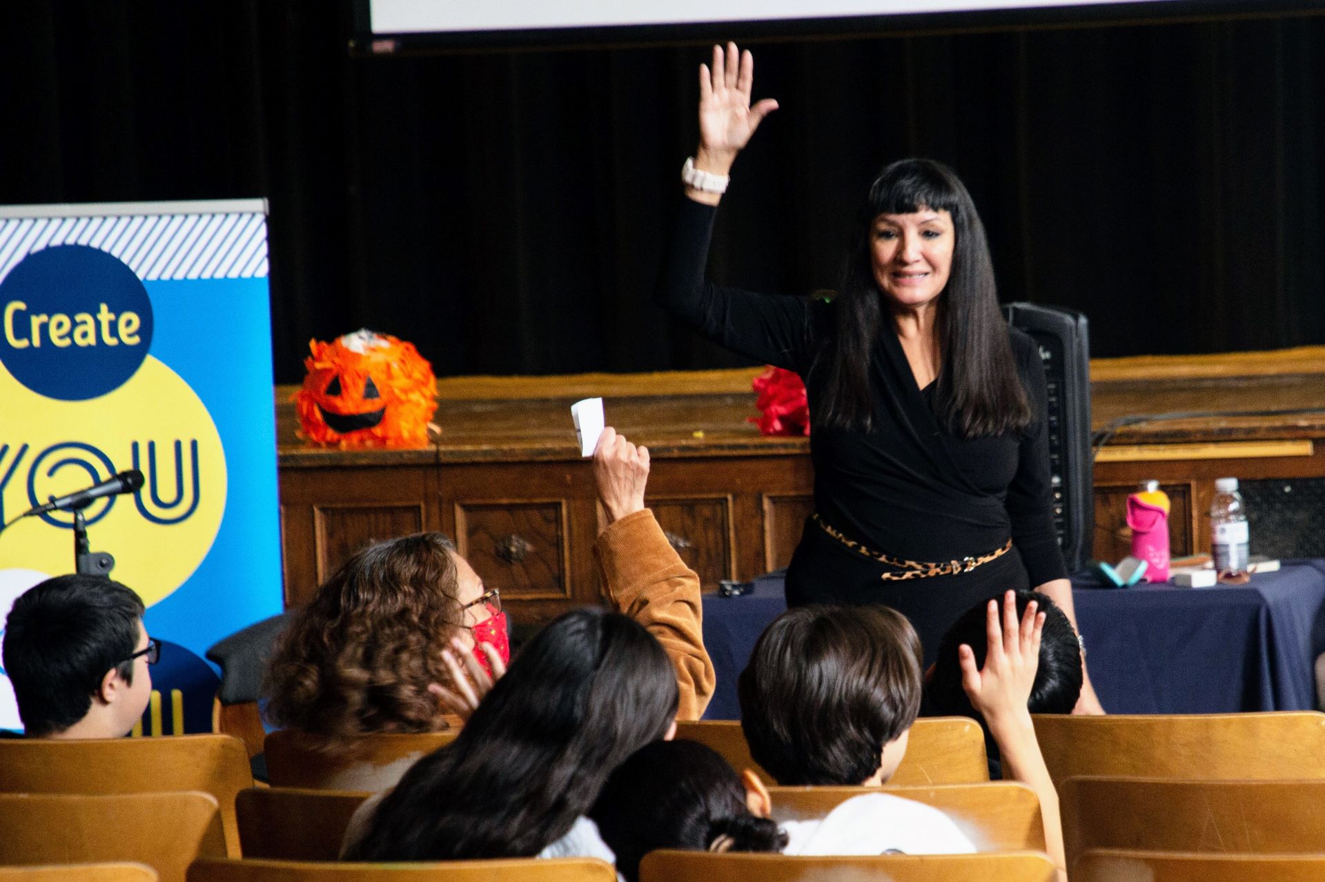 Sandra Cisneros