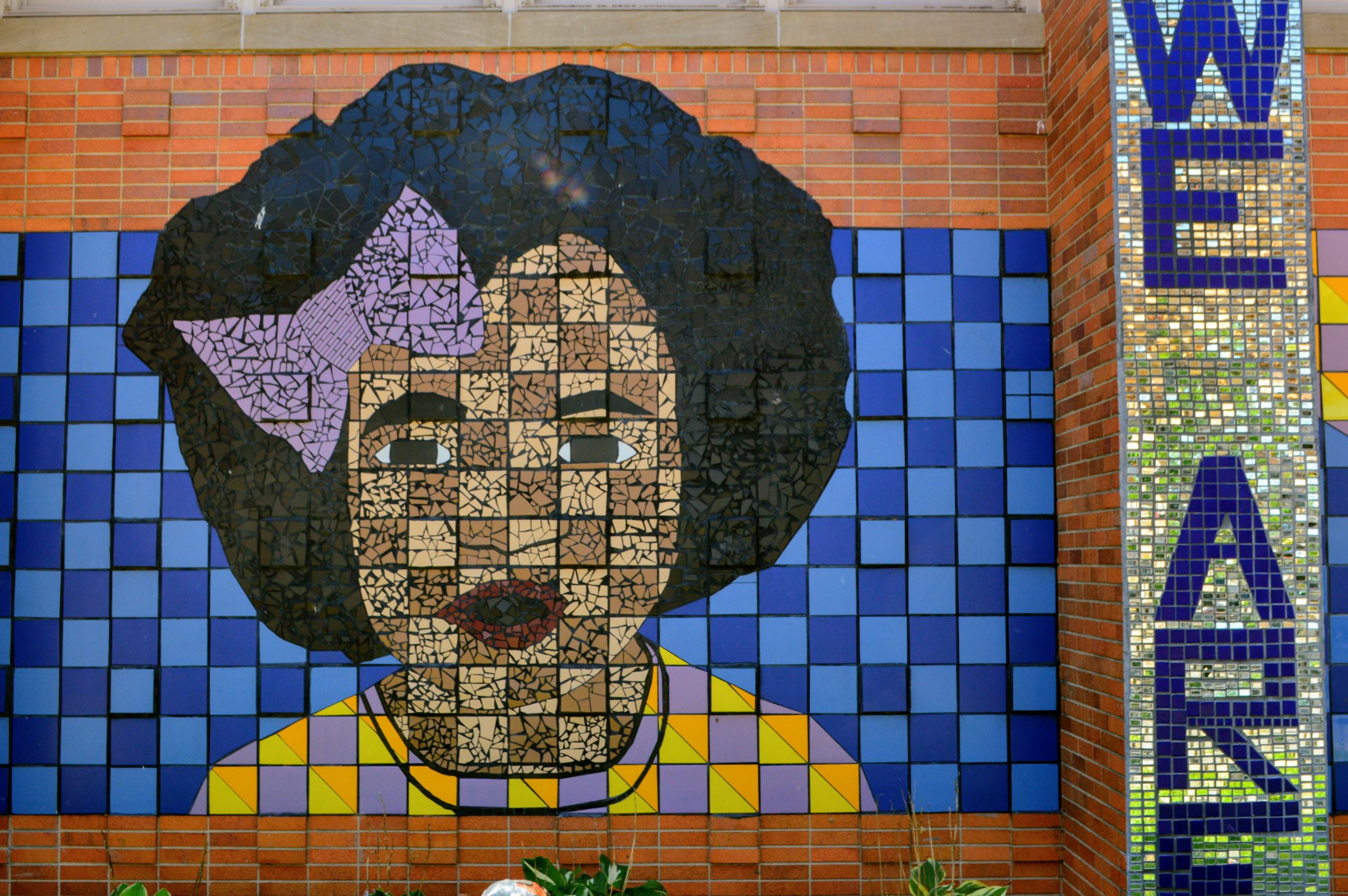 mural outside school