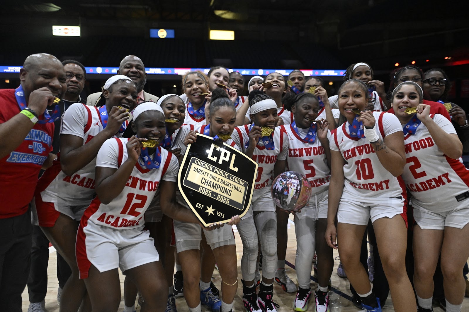 Kenwood academy basketball team