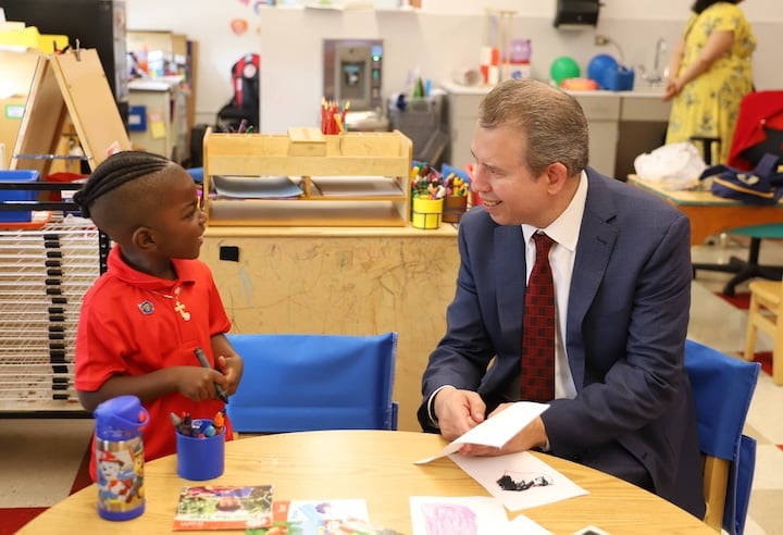 CPS CEO Pedro Martinez visits school